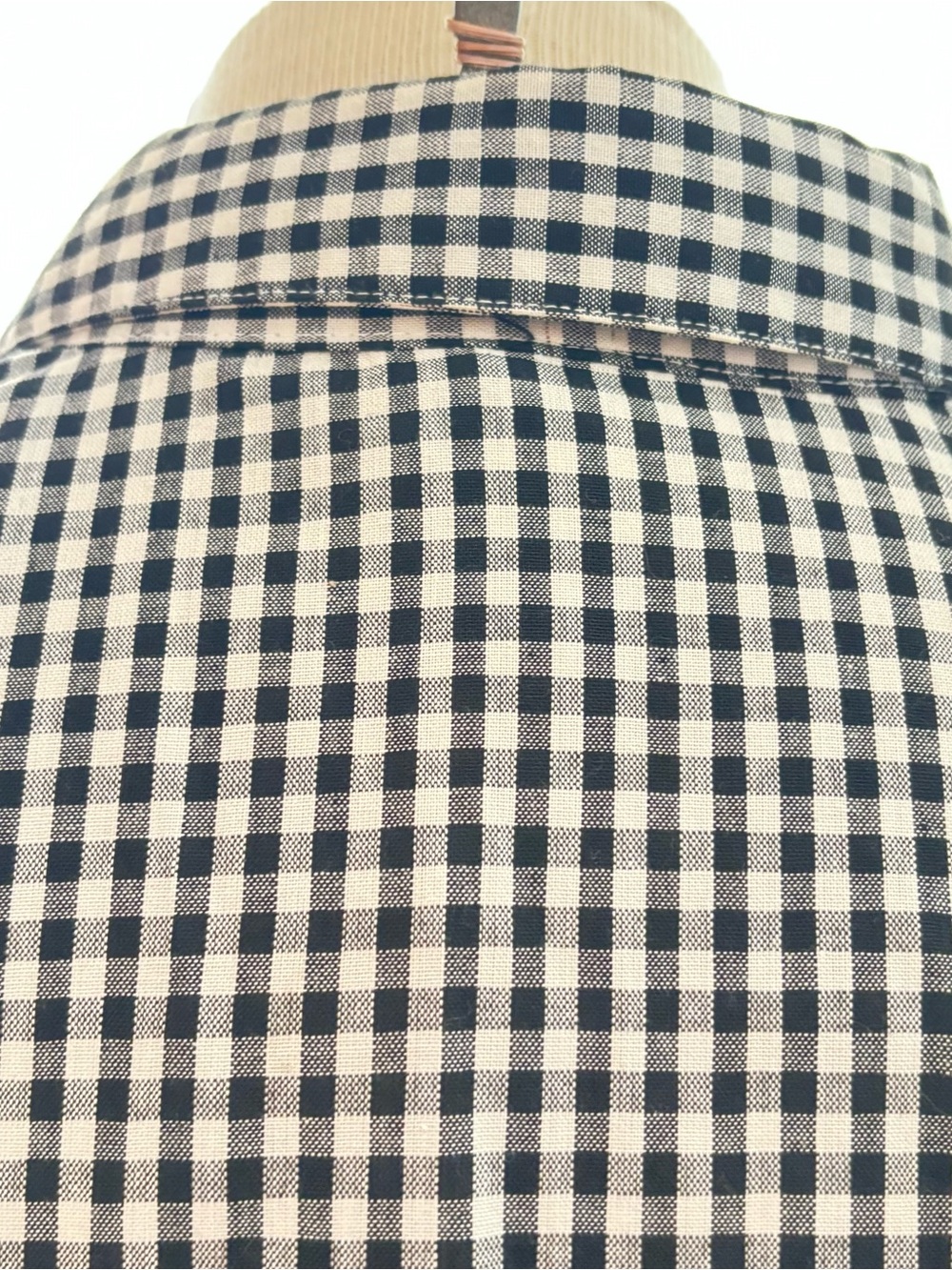 Teddi Black & White Gingham Embroidered Daisies & Ladybug Button-Up Shirt size L - Picture 7 of 10